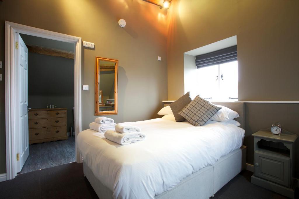 Hotel The Kings Arms Didmarton Zimmer foto