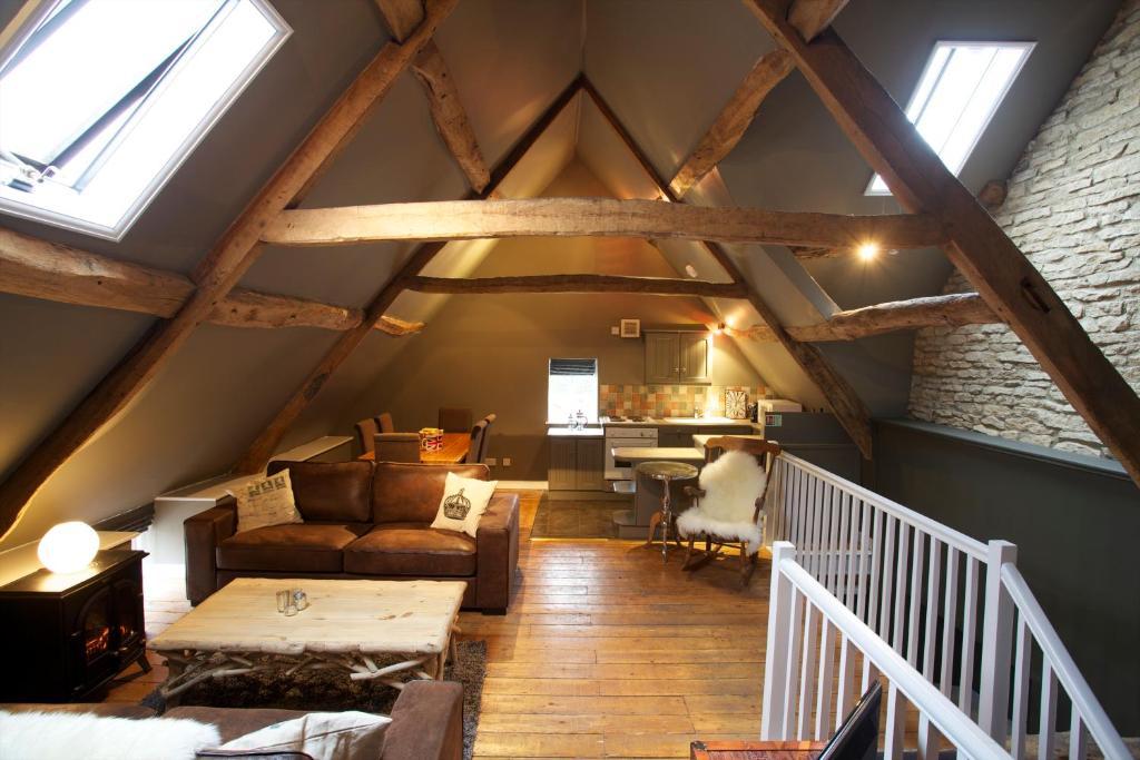 Hotel The Kings Arms Didmarton Zimmer foto