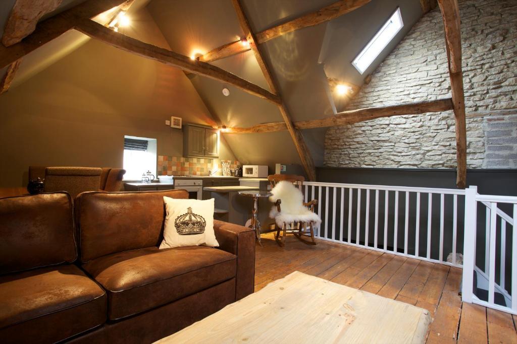Hotel The Kings Arms Didmarton Zimmer foto